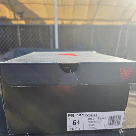 Blue and Black Adidas Don Issue 5 with Red Accents In Size 6.5 Y/Men (Like New) - Picture 13 of 16